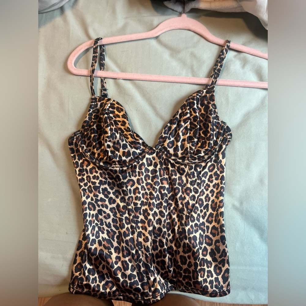 Leopard print corset